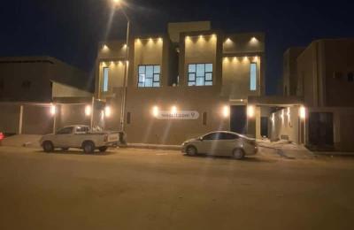 Villa 200 SQM Facing West on 20m Width Street