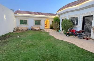 Land 320.5 SQM Facing South on 20m Width Street