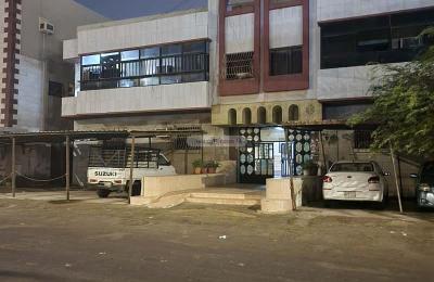 Building 810 SQM with 2 Floors Facing North