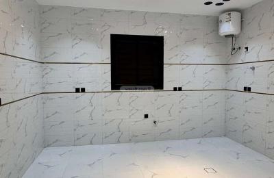 Floor with 6 Bedrooms