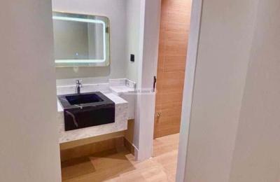 Apartment with 4 Bedrooms