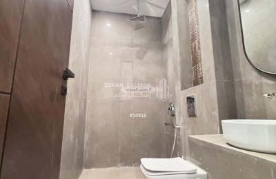 Floor 205.71 SQM with 5 Bedrooms