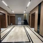 Apartment with 6 Bedrooms