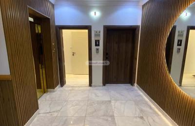 Apartment with 6 Bedrooms