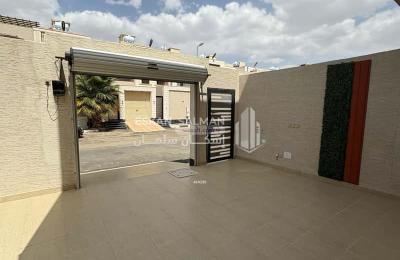 Floor 224.88 SQM with 6 Bedrooms