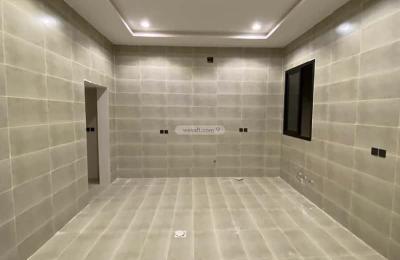 Floor 325 SQM with 3 Bedrooms