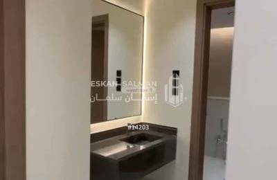 Apartment with 6 Bedrooms