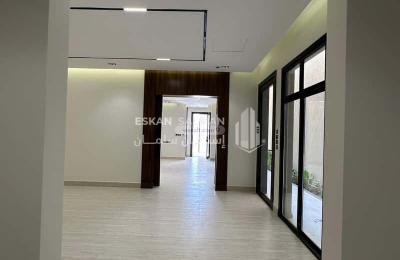 Apartment with 9 Bedrooms