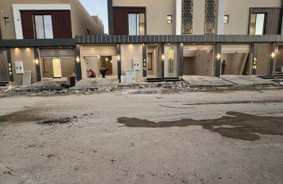 Floor 192 SQM with 4 Bedrooms