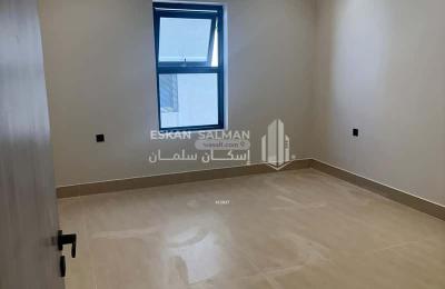 Apartment with 6 Bedrooms