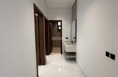 Floor with 5 Bedrooms