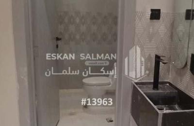 Floor 190.99 SQM with 5 Bedrooms