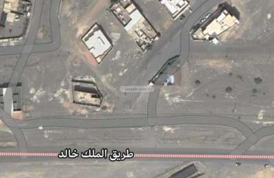 Land 210 SQM Facing South on 16m Width Street