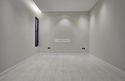 Apartment with 6 Bedrooms