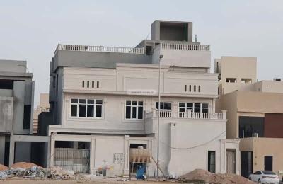 Villa 580 SQM Facing North with 5 Bedrooms