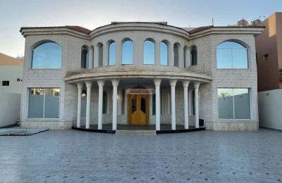 Villa 1100 SQM Facing East on 15m Width Street