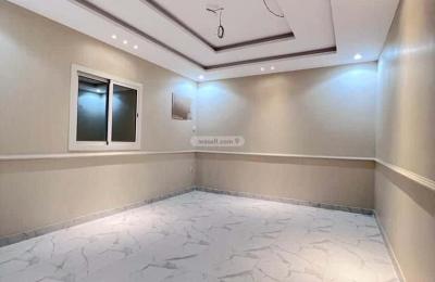 Apartment with 6 Bedrooms