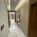 Apartment with 6 Bedrooms