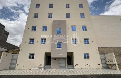 Apartment with 6 Bedrooms