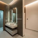 Floor 225.76 SQM with 5 Bedrooms