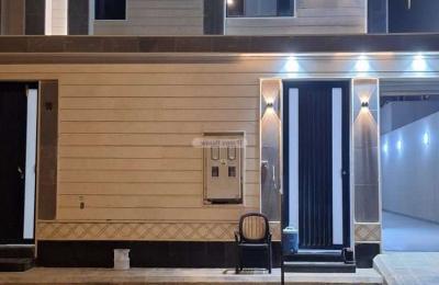 Villa 600 SQM Facing South on 15m Width Street