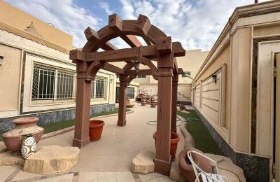 Villa 1025 SQM Facing West on 14m Width Street