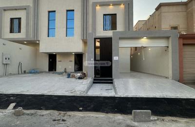 Apartment with 6 Bedrooms