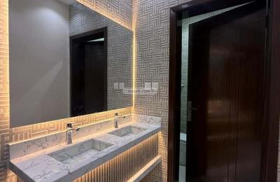 Apartment with 5 Bedrooms