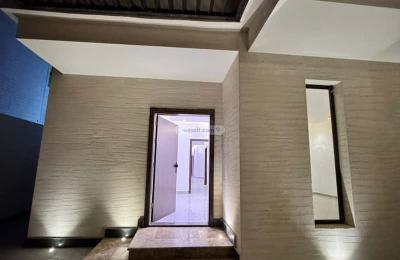 Apartment with 6 Bedrooms