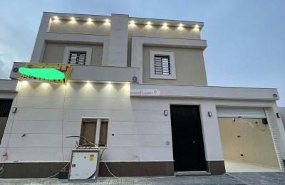 Floor 210.15 SQM with 5 Bedrooms