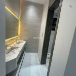 Floor 200.09 SQM with 4 Bedrooms