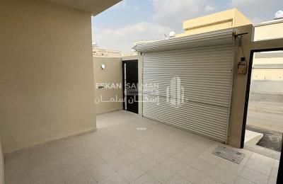 Apartment with 7 Bedrooms