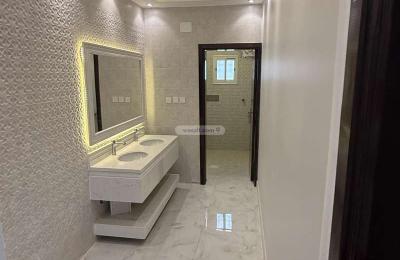 Apartment 237.84 SQM with 5 Bedrooms