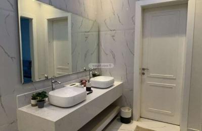 Apartment with 4 Bedrooms