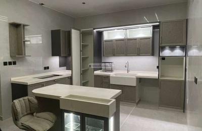 Apartment with 4 Bedrooms