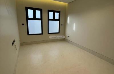 Floor 742 SQM with 4 Bedrooms