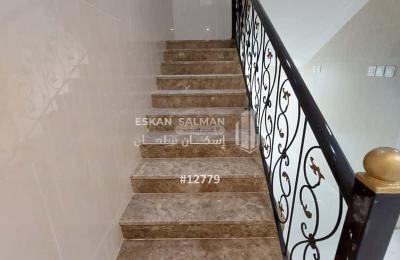 Apartment 249.67 SQM with 6 Bedrooms