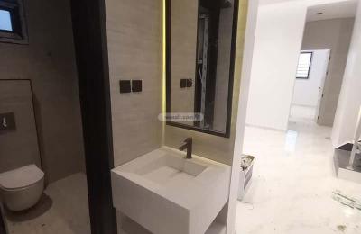 Floor 627 SQM with 5 Bedrooms