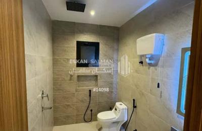 Apartment with 6 Bedrooms