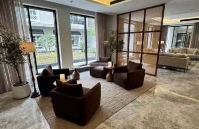 Apartment with 4 Bedrooms