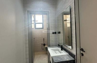 Floor 183.92 SQM with 6 Bedrooms