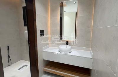 Floor 221.09 SQM with 8 Bedrooms