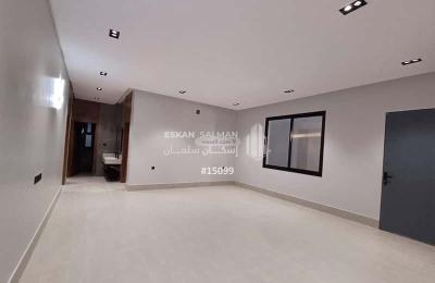 Floor 206.77 SQM with 5 Bedrooms