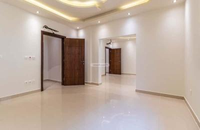 Apartment with 4 Bedrooms