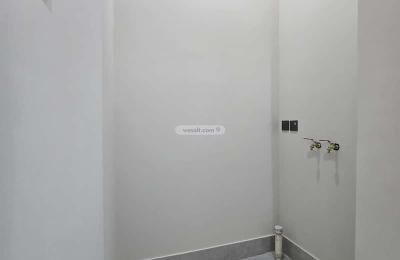 Apartment with 6 Bedrooms