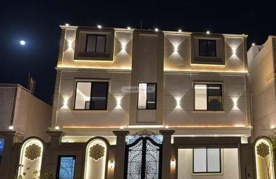 Villa 249 SQM Facing North on 20m Width Street