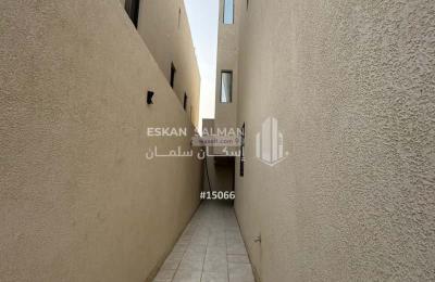 Floor 183.72 SQM with 6 Bedrooms