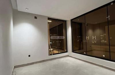 Floor with 4 Bedrooms