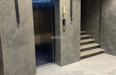 Apartment with 6 Bedrooms