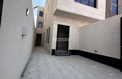 Floor 241.58 SQM with 6 Bedrooms